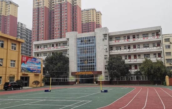 南阳仲景卫生学校